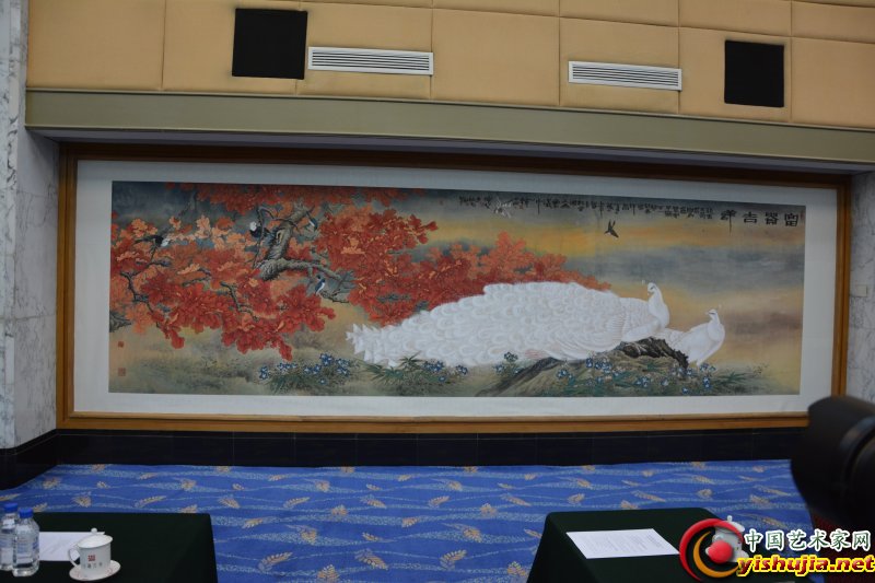 韩必恒画悬挂在全国人大会议中心